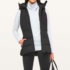 Lululemon Women’s Street Sleet Down Puffer Vest In Black size 4